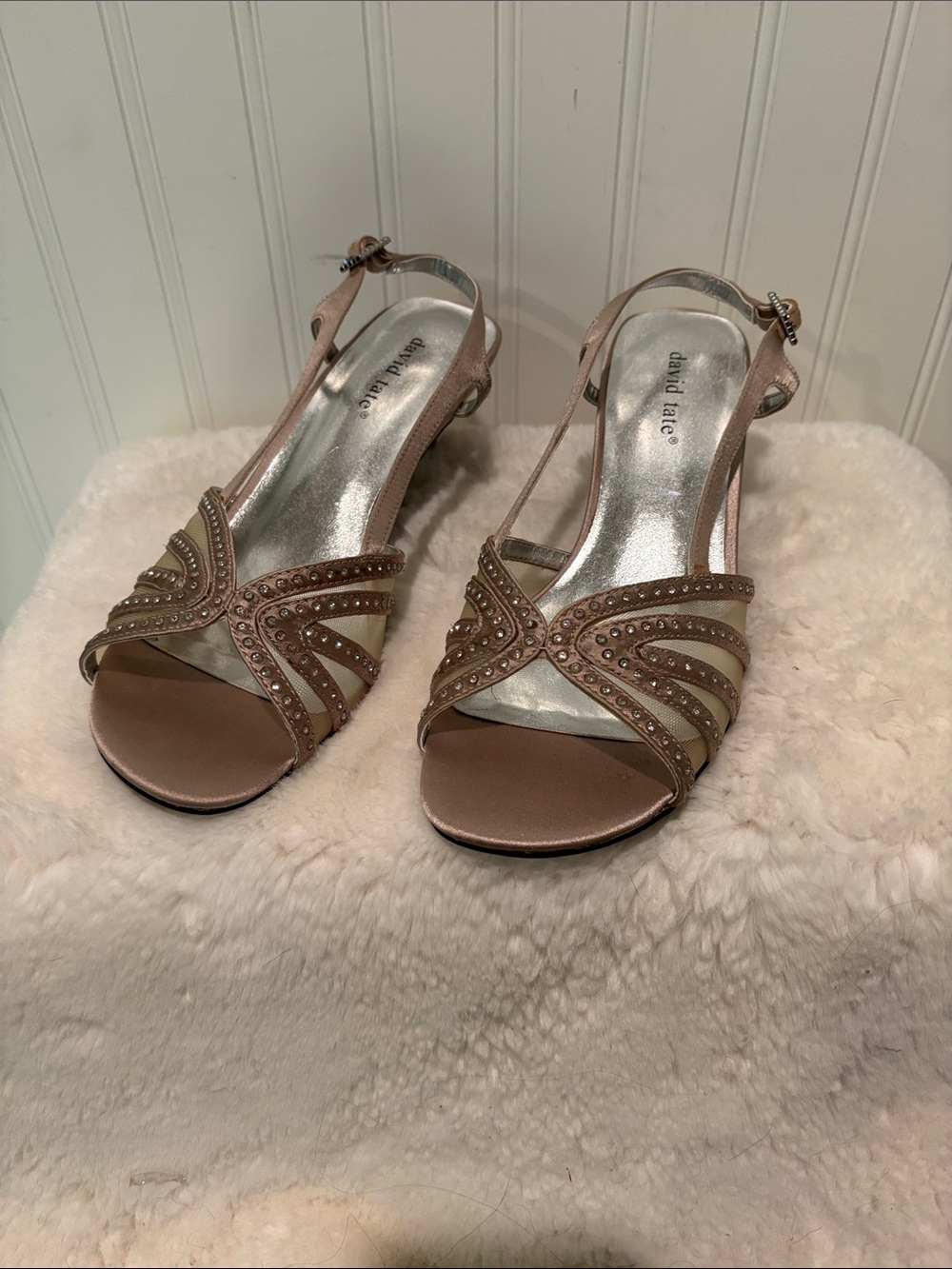 David Tate Champagne Studded Slingback Heels Sz 8.5 Wide
